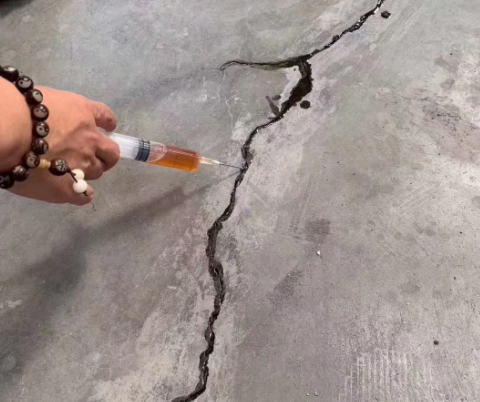 察哈尔右翼前混凝土裂缝修补技术详解​