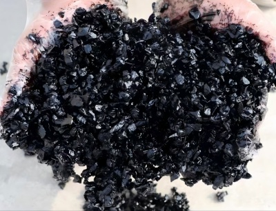 察哈尔右翼前沥青冷补料（沥青砂）的优势特点与施工流程解析